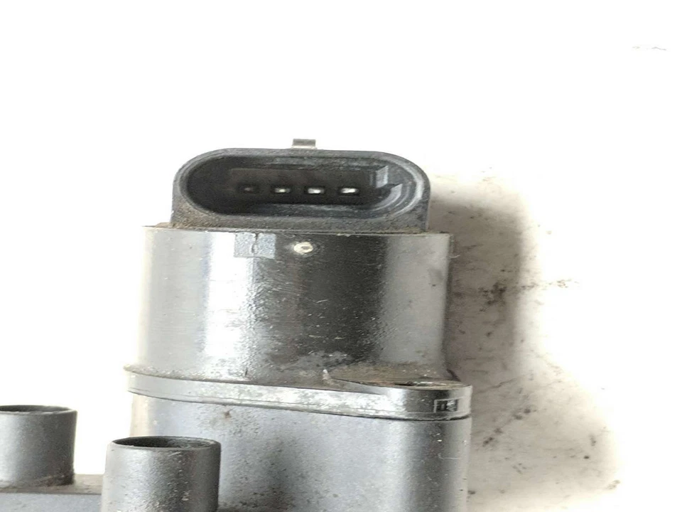 01-07 Aprilia Caponord ETV 1000 Idle Control Valve Sensor - Image 3 of 4