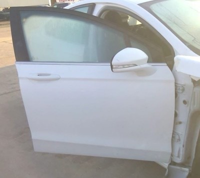 2013-2020 Ford Fusion Passenger Front Door Assembly White w/ Glass