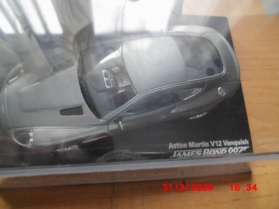 ASTON MARTIN VANQUISH V12 J.Bond unbespielt Virinenmodell  Carrera Evolution OVP