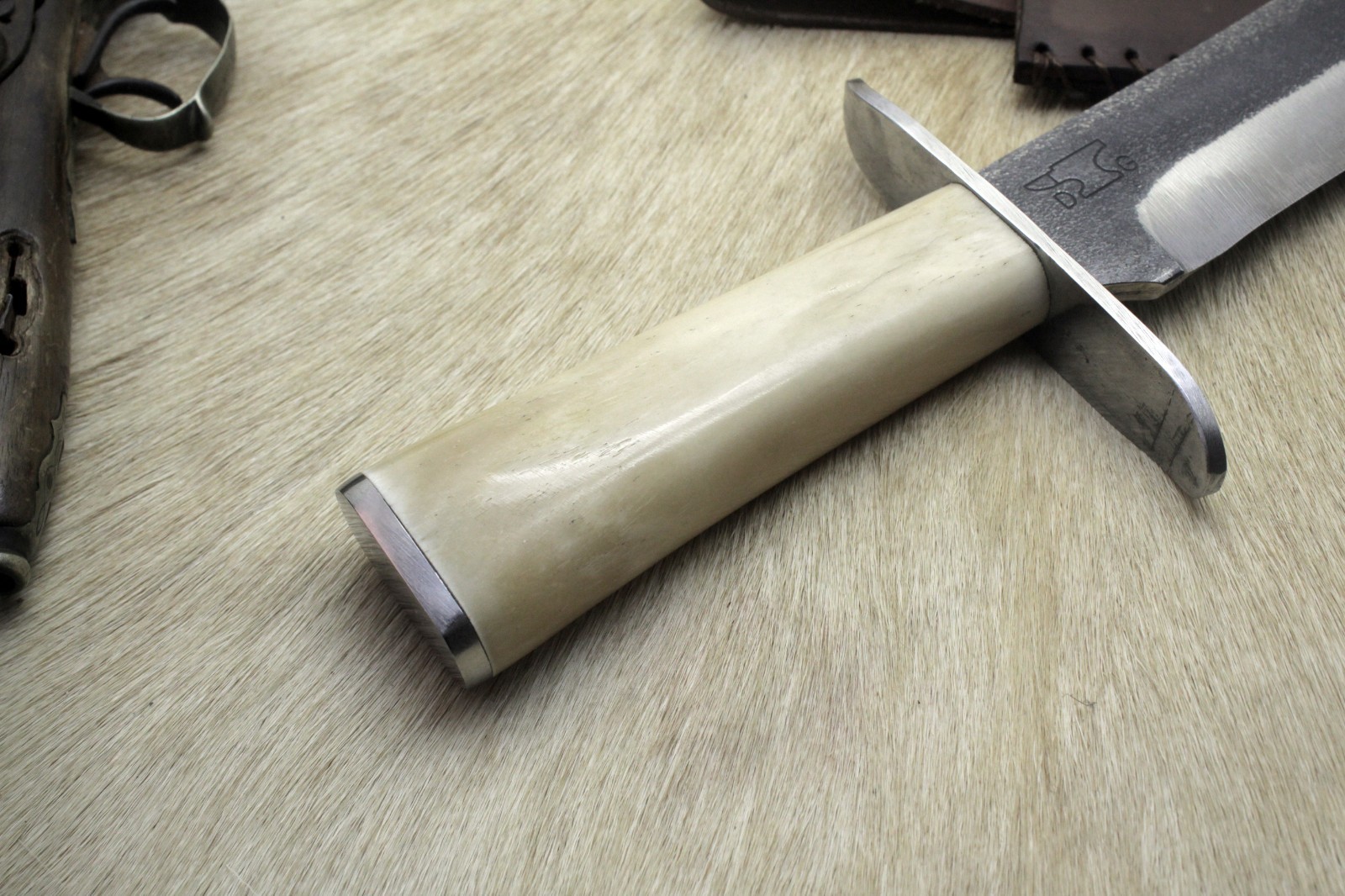 BOWIE KNIFE – RUSTIC WESTERN FRONTIER MOUNTAIN MAN COWBOY CONFEDERATE STYLE EDC