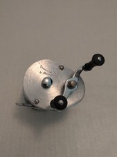 Vintage Shakespeare Direct Drive No. 1950 Baitcasting Fishing Reel Made in USA