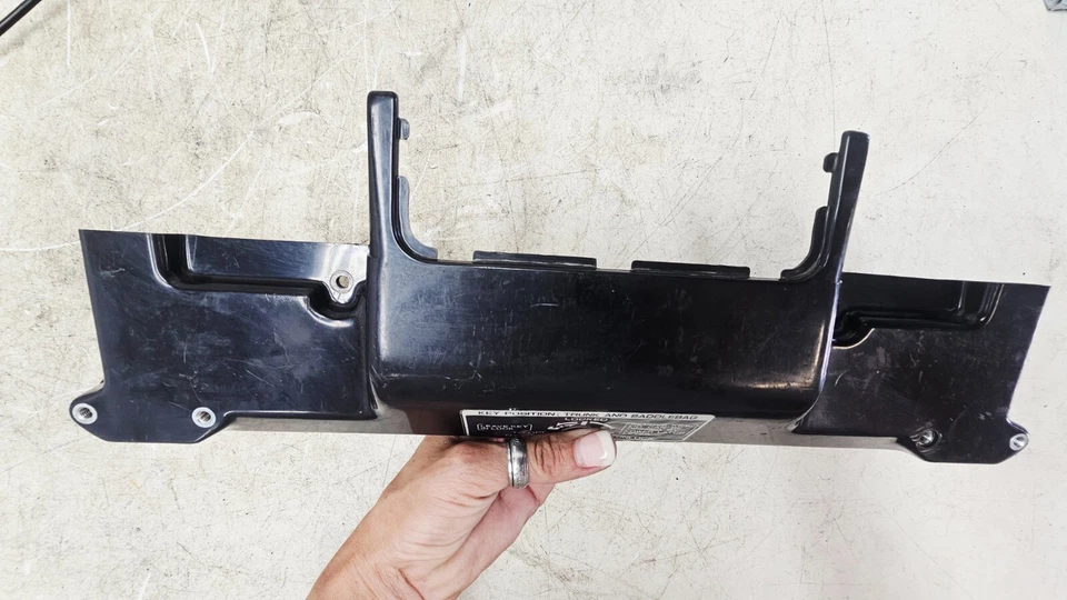 Honda Goldwing GL1500 1995 maletero alforja bloqueo pestillo liberación cubierta palanca Foto 3 de 4