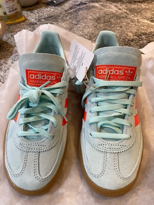 Size 4 1/2 Handball Spezial European edition, brand new woman aqua color 