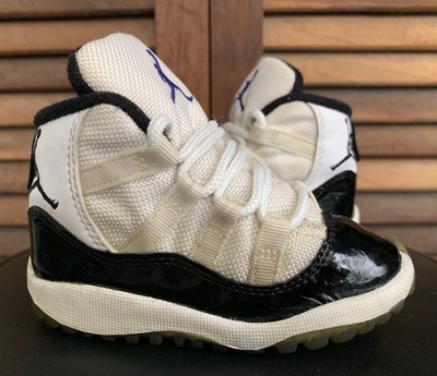 infant 11s