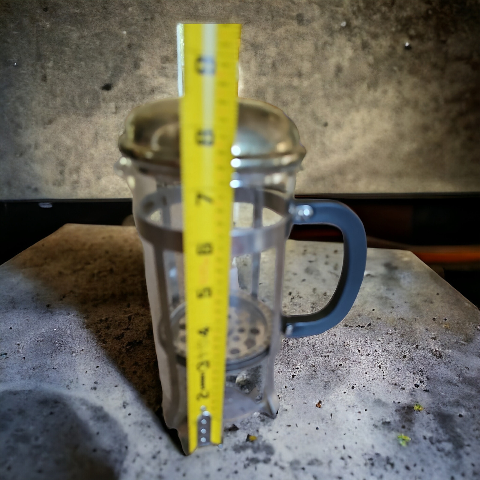 Bodum French Press Coffee Maker 4 Cup Glass Stationary Carafe READ