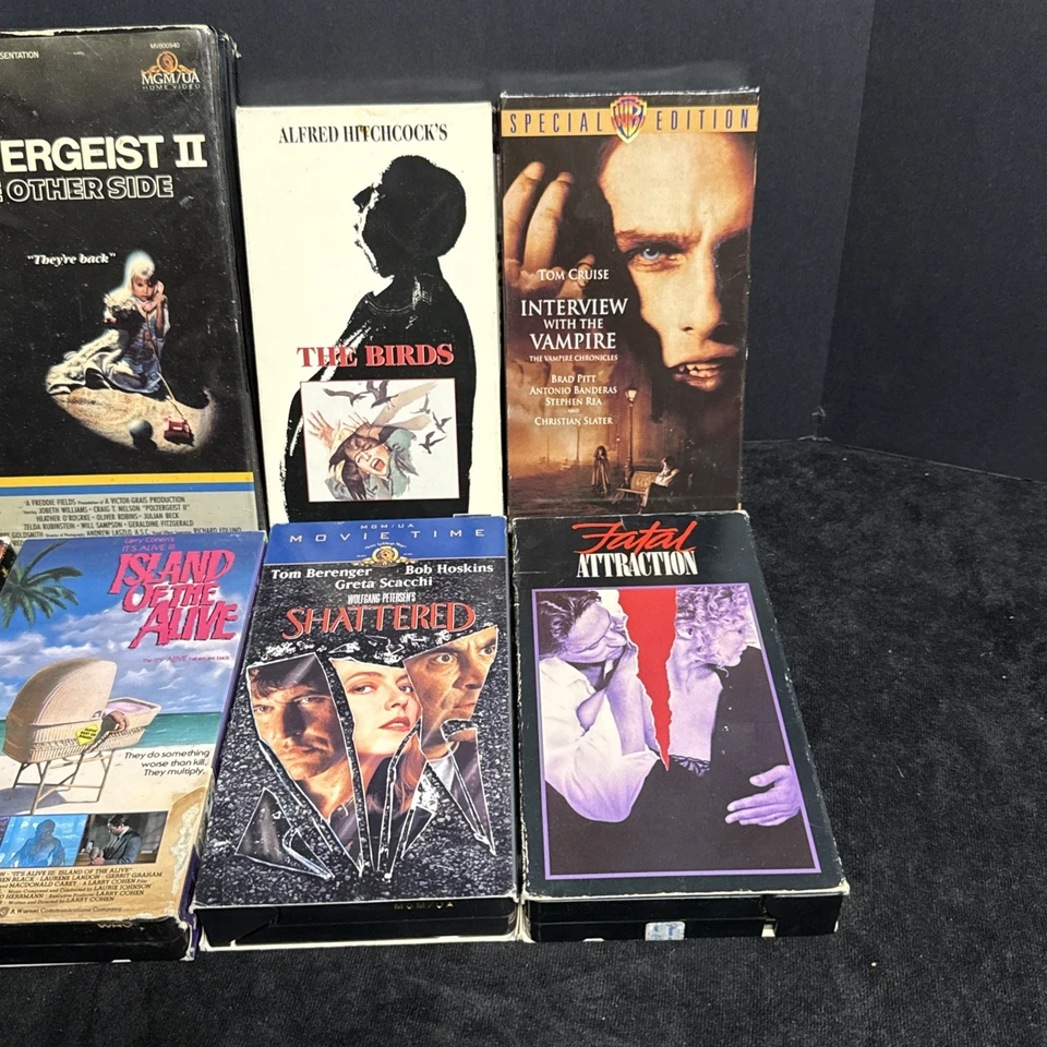 Halloween Horror Thriller Si Fi Movie Lot Of 8 VHS 🪦💀,  Poltergeist, The Birds Foto 3 de 4