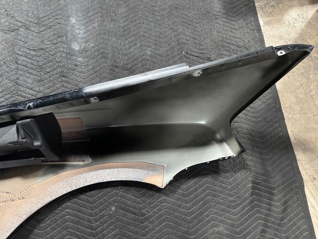 2022 Rolls-Royce Cullianan Front Driver Side Fender Panel 