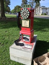 Crosley 1950s Style CR56 Red Old Fashioned Push Button Pay Phone NO KEY- WORKS 