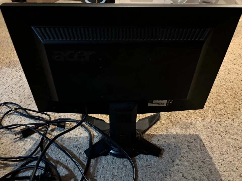 Acer XPSPG A01 Black LCD Monitor & Power Cord Computer Office 18" - Image 3 of 3