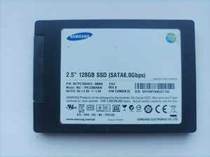 SSD 128Go Samsung MZ-7PC128D SATA3 6Gbps 2.5"