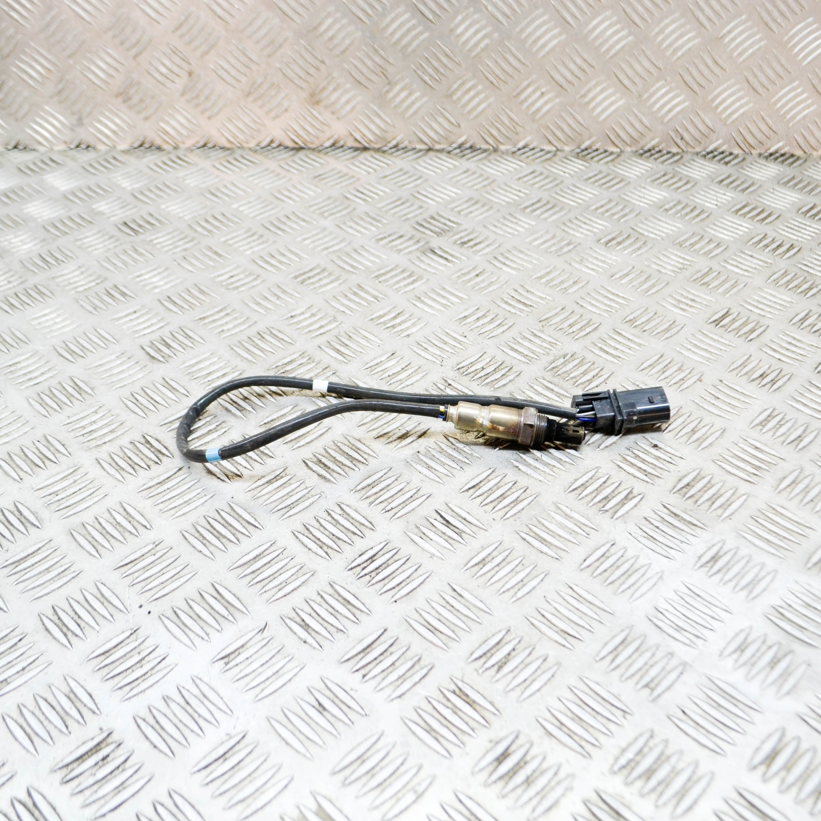 Sonde Lambda Neuve TPF PRODUCTS - Compatible Audi, VW, Seat, Skoda (réf. 04E906262A) - 2 Ans Garantie