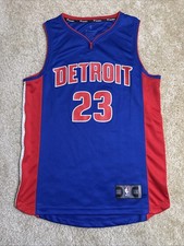 Detroit Pistons Blake Griffin Fanatics Jersey Size Small NBA Basketball #23