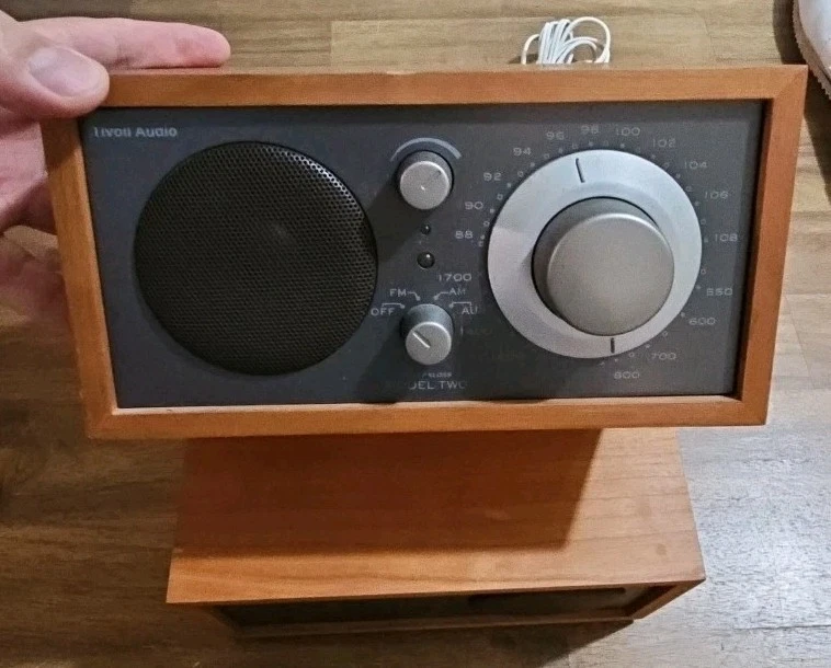 2pc Tivoli Audio Model Two Henry Kloss Stereo Radio Speaker AM FM Aux Works Read - Image 2 of 4