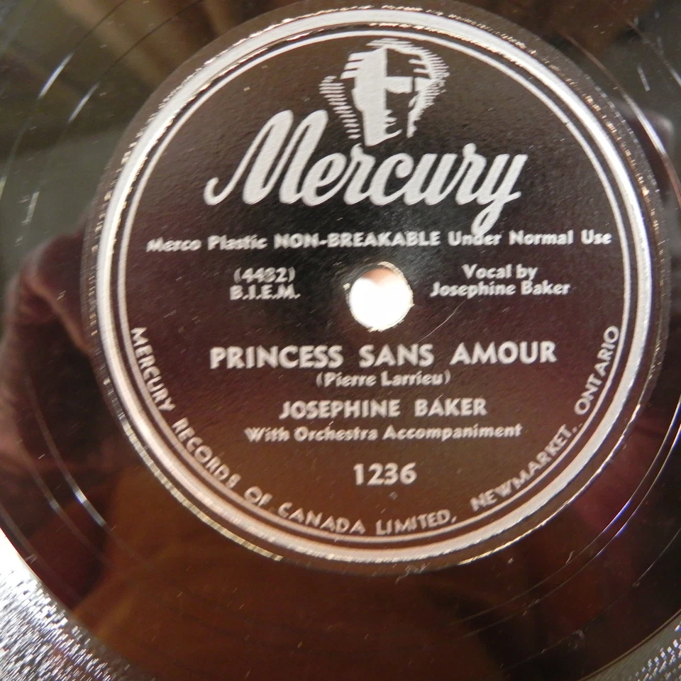 The Inimitable Josephine Baker 10" Box Set Original A-96 4 x 78 RPM Records Only - Image 4 of 4