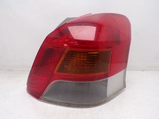 Rückleuchte rechts 81551-0D250 TOYOTA YARIS (P9) 1.0 VVT-I