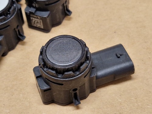 1x NEW Genuine BMW 5 Series G30 G31 LCI Parking Sensor (2020-2023) OEM Bosch 6.0 - Picture 10 of 13