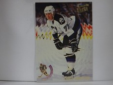 1993-94 (LIGHTNING) Ultra Wave of the Future #5 Chris Gratton