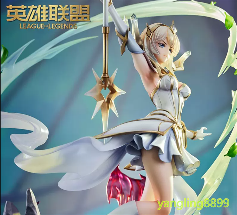LOL Lux The Lady of Luminosity 1/7 Figure League of Legends Model