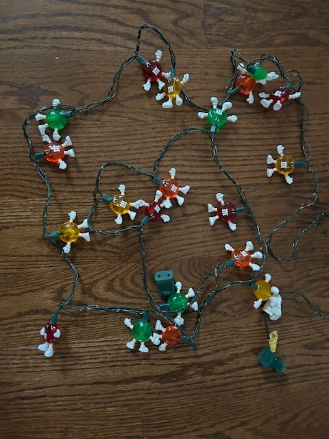 VTG M&Ms Happy Holiday Lights Christmas 20 String Light Set WORKS