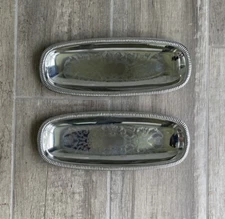 Vollrath 18-8 Stainless Steel Oval Serving Tray #82155 - 14" x 5 1/2"