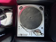 Numark TT1610 Turntable