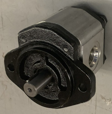 #ad HYDRO TEK 12CC REV G212B02 B119100131 HYDRAULIC PUMP NEW $99.99