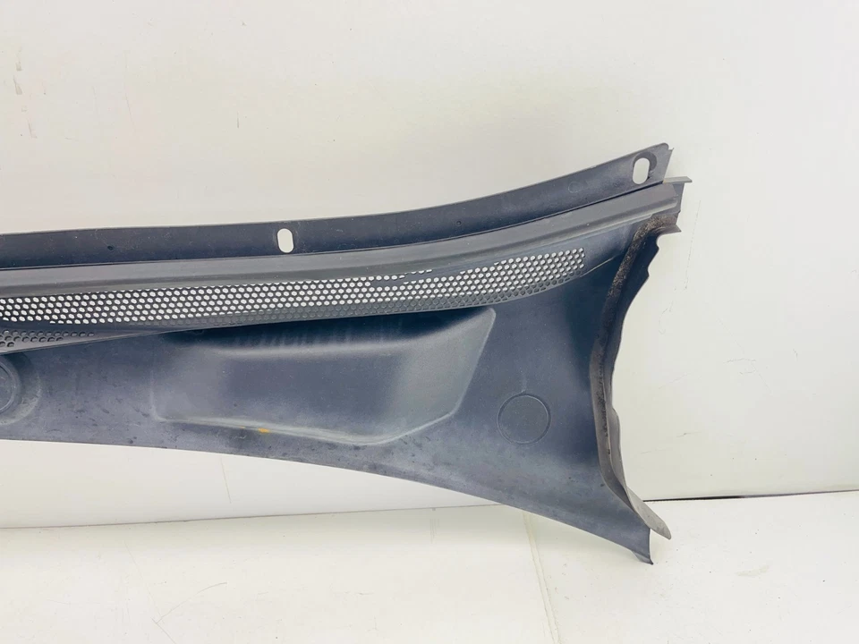 Крышка решетки радиатора переднего лобового стекла BUICK REGAL 2018-2020 годов выпуска от оригинального производителя 60K - Изображение 4 из 4