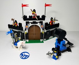 LEGO 6059 Knight's Stronghold 1990 - Complete w/ Box, Manual, Pamphlet & Sprue