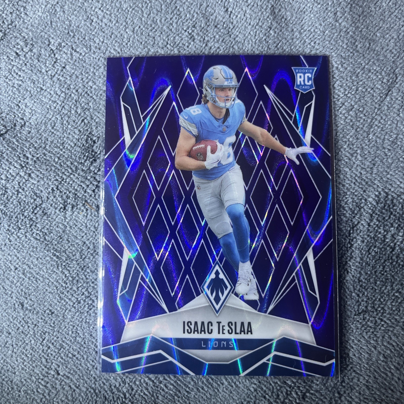 Isaac TeSlaa 2025 Phoenix #189 Blue Seismic 2/35 RC Rookie Color Match Lions NFL