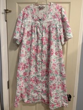 Vintage 90s Miss Elaine Size 1X Nightgown Robe Snaps Pockets Seersucker Lace