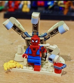 LEGO Exclusive Spiderman Sandman Attacks 6538220 NYCC Promotional Comic Con READ