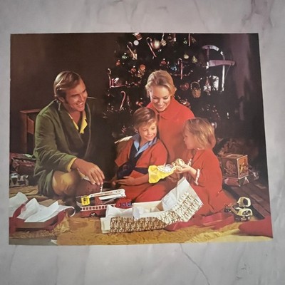 1978 Retro Kitsch Family Opening Christmas Presents 8x10'' Art Print V23