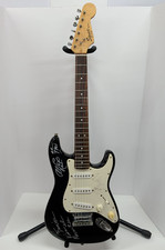 Chitarra elettrica Fender Squier Mini Strat Black firmata autografata Alex Lora El T