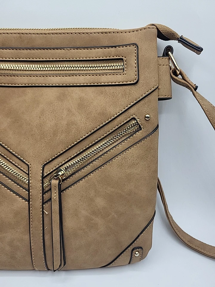 Bolso Bandolera VR NYC Taupe Fax Cuero Excelente Estado  Foto 3 de 4