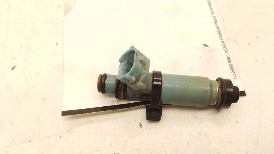 00 01 TOYOTA CAMRY INYECTOR DE COMBUSTIBLE 4 CILINDROS Foto 4 de 4