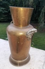alter Messing Vase H&ouml;he 40 cm, &Oslash; 16 cm L&ouml;wen Griff Schirmst&auml;nder sehr dekorativ