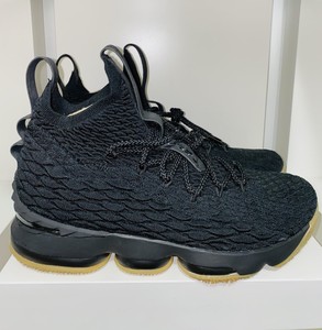 lebron 15 black gum