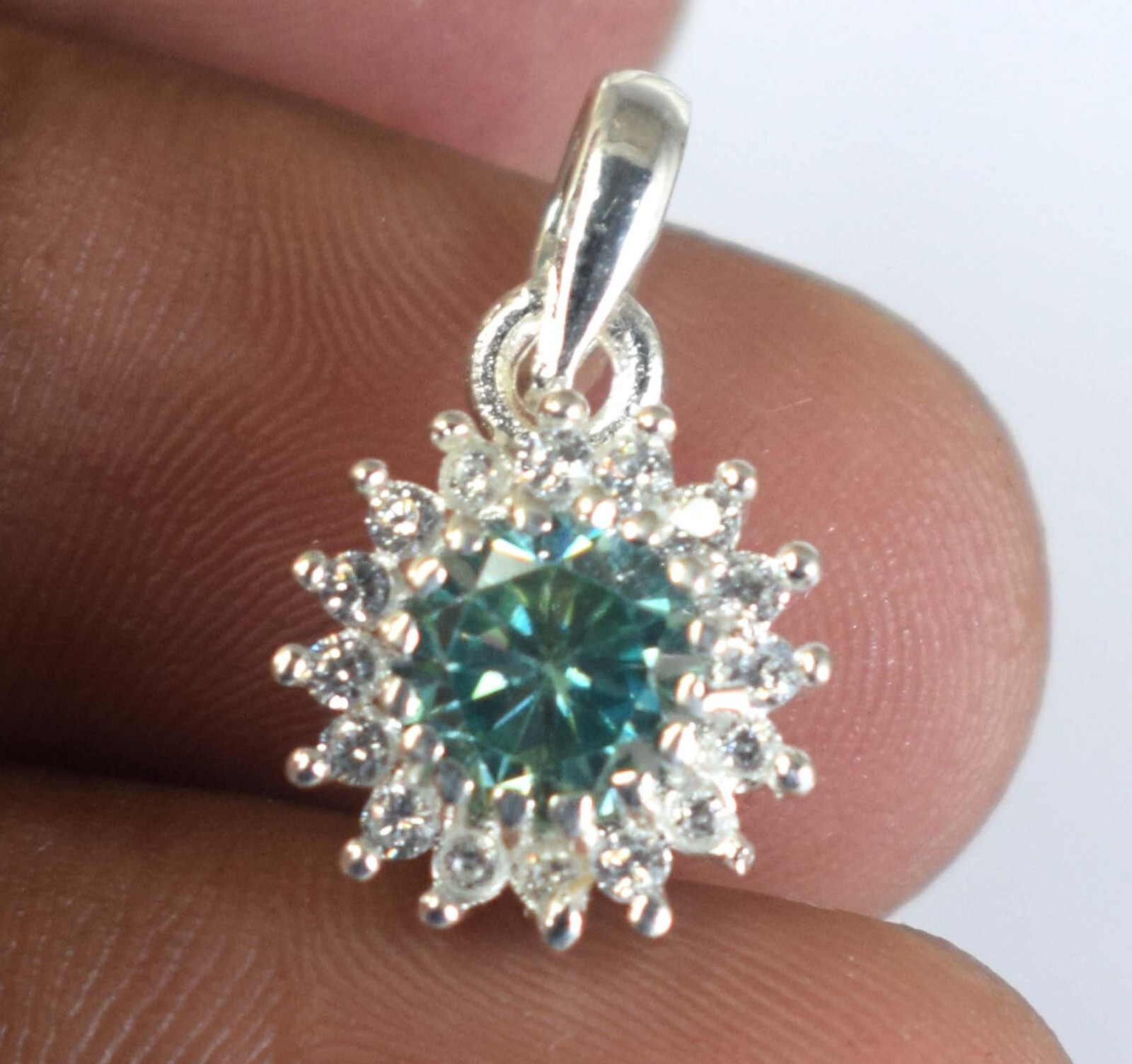 Round Cut Green Diamond Solitaire 1.11 Ct Certified Designer Pendant See Video