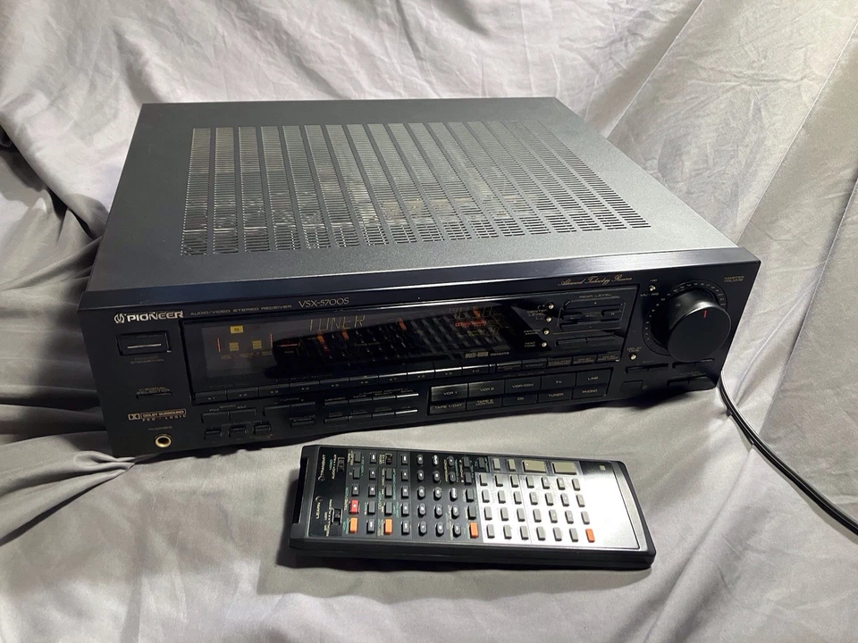 Pioneer VSX-5700S Vintage AV Surround Sound Receiver GETESTET mit Konvolut Fernbedienung