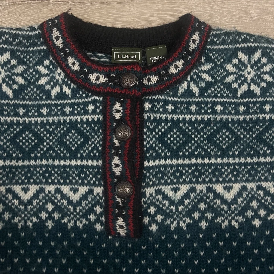 LL Bean Sweater Women’s Small Green Merino Wool Nordic Snowflake Birdseye - Image 2 of 4