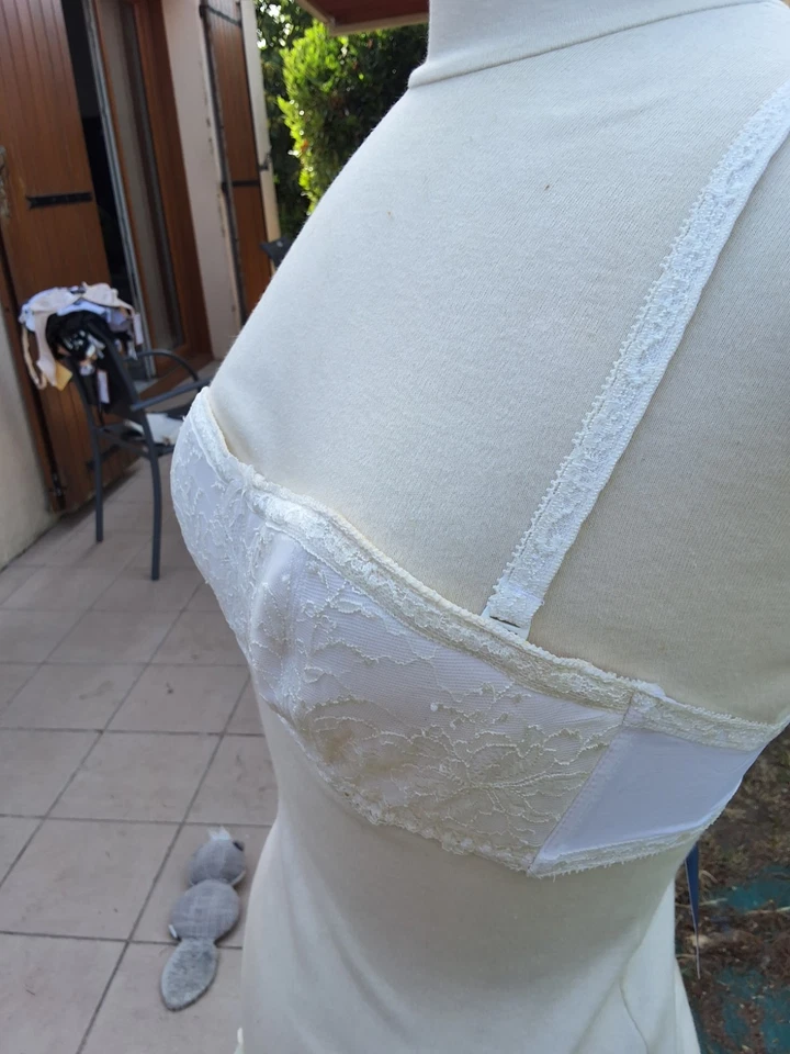 Soutien-gorge ROCHAS "Honeymoon" Vintage Neuf Étiquette Cartonnée Réf 11269 T90B - Photo 4/4