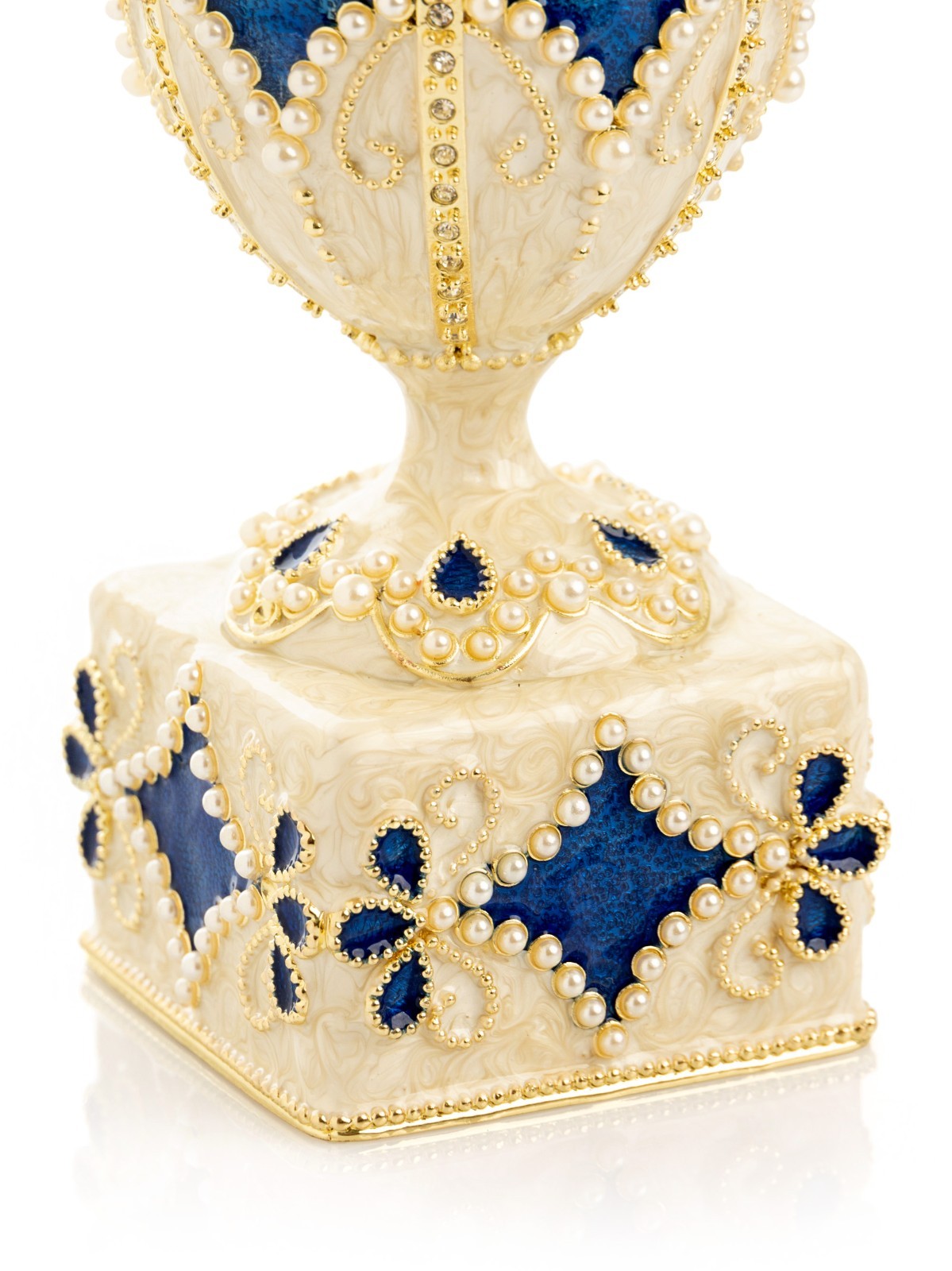 Keren Kopal Pearl Egg with Swan Trinket box Decorated with Austrian Crystals