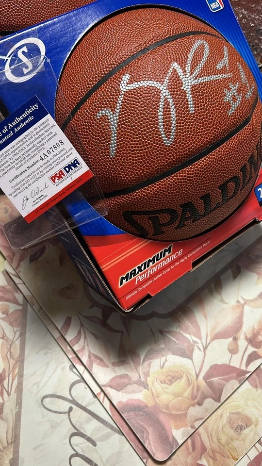 Derrick Rose Signed Spalding Basketball Chicago Bulls PSA Authenticated  - Image 2 of 3