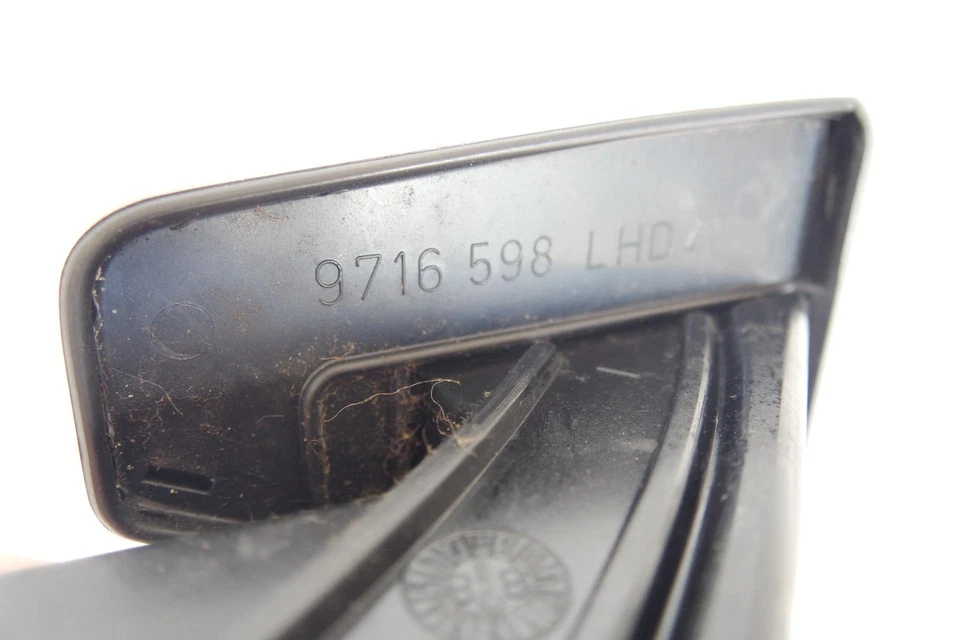 SAAB 900 1988 carrocería de cenicero puerta negro sin inserto - pieza OEM usada  Foto 2 de 4