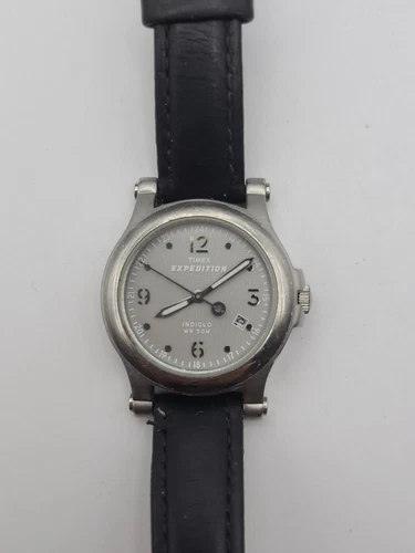 Vintage Timex Expedition Women's Watch Black Band New Battery Working