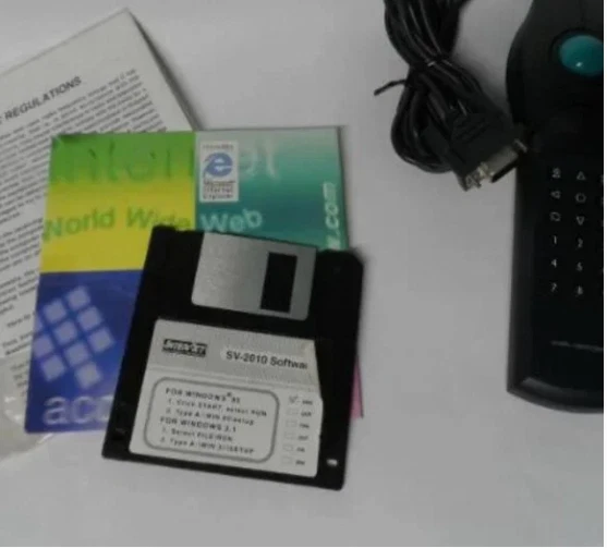 Vintage InterAct SV-2010 Wireless Intelligent Trackball 18 Button Remote NIB - Image 3 of 3