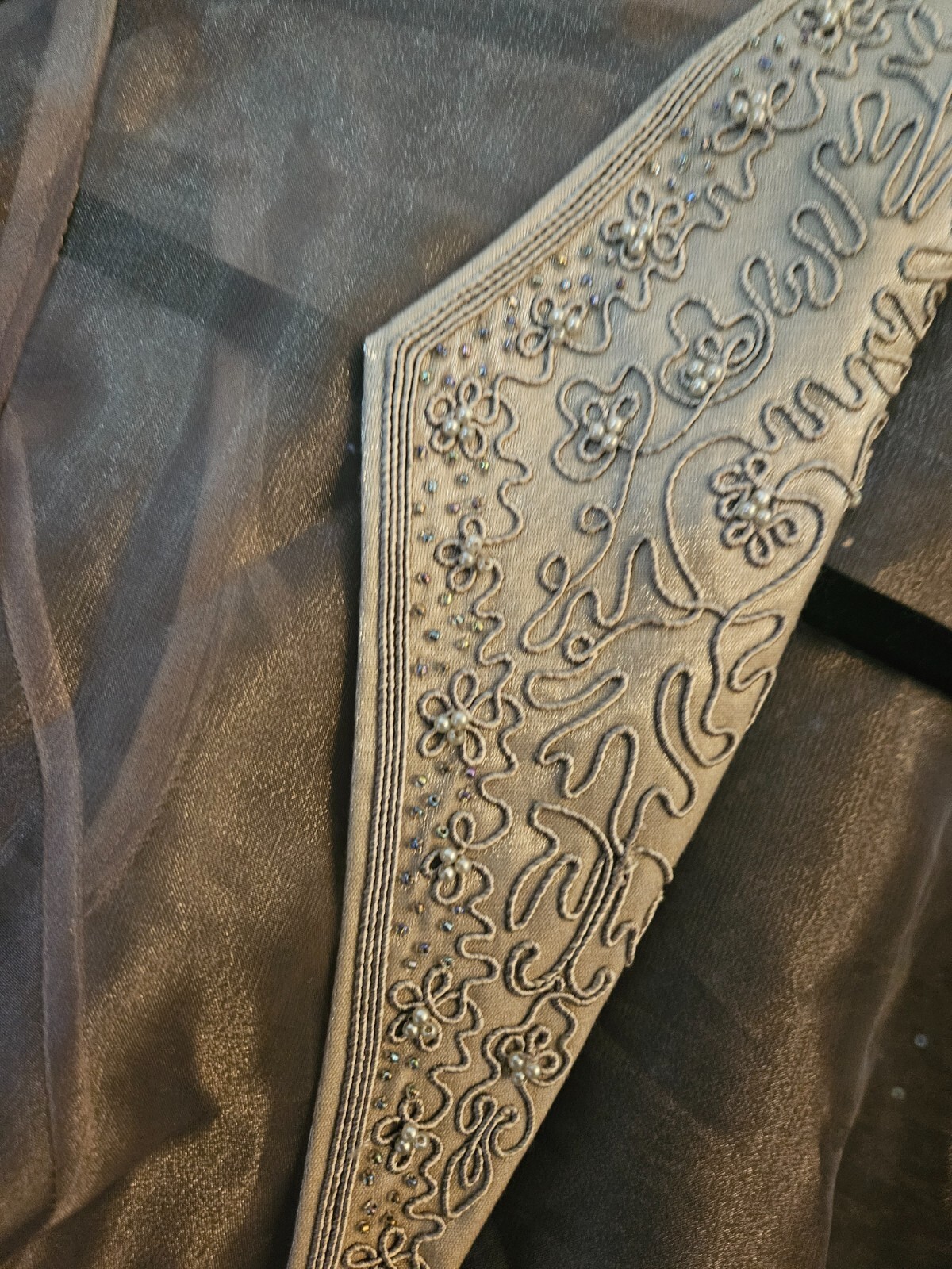 Picture 4 of 6