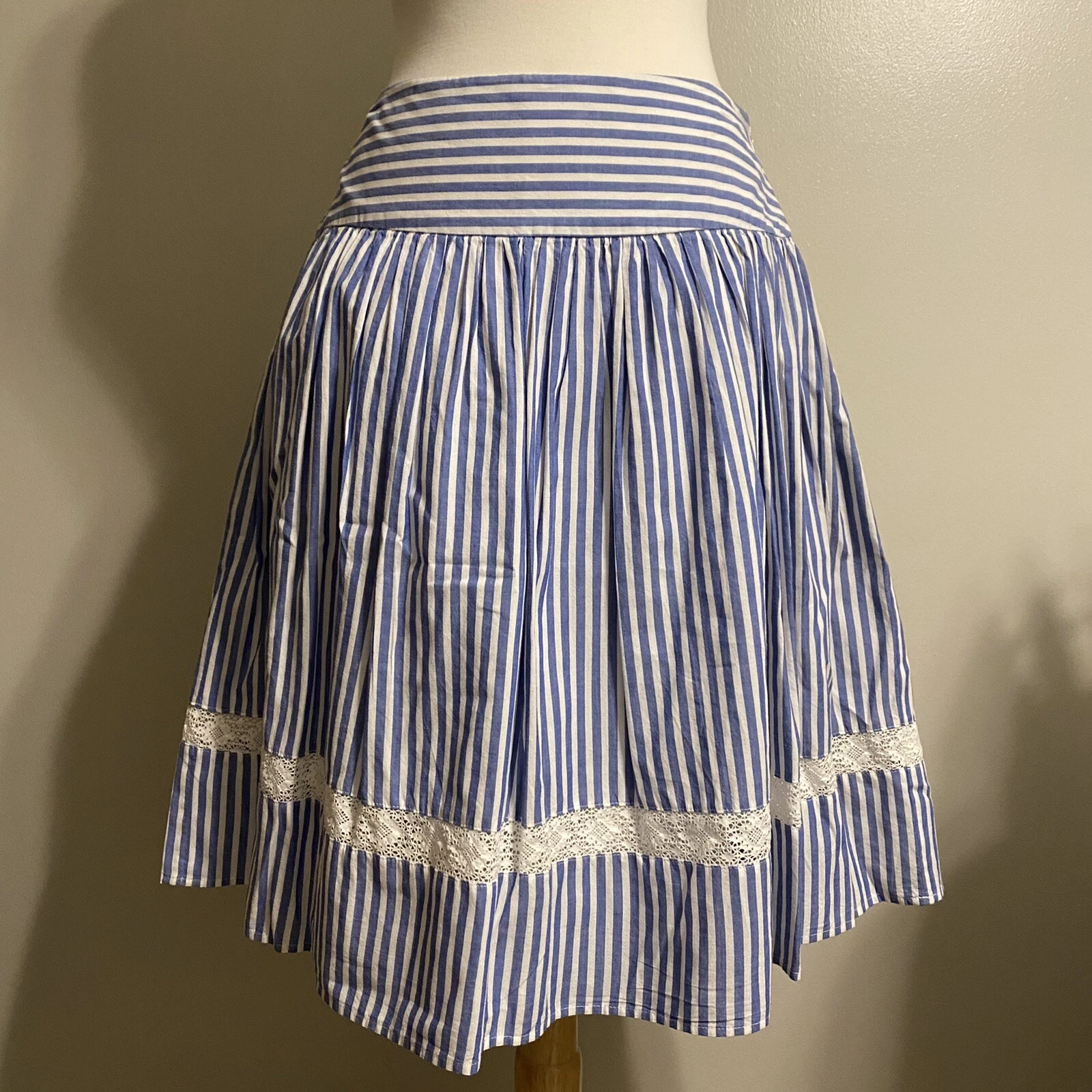 American Living blue stripe crochet skirt size 6