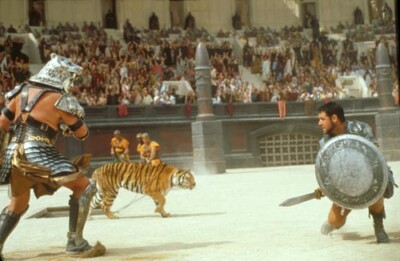 Gladiator [Sven-Ole Thorsen/Russell Crowe] Unsigned 10x8 Photo