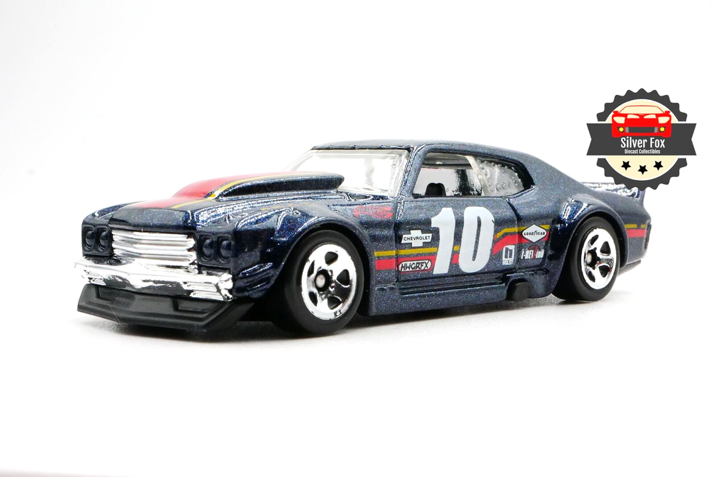 1970 CHEVROLET CHEVELLE SS RACING BLUE 1:64 SCALE DIECAST COLLECTOR MODEL CAR